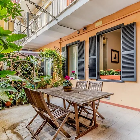 The Ancient Volute Appartement