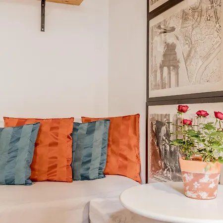 The Ancient Volute Appartement Rome