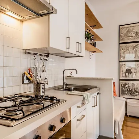 The Ancient Volute Roma